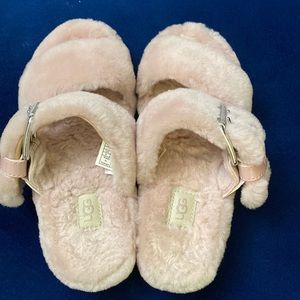 ugg fur slippers light pink